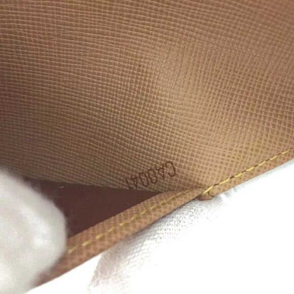 Louis Vuitton Monogram Canvas Agenda Cover - Picture 8 of 8